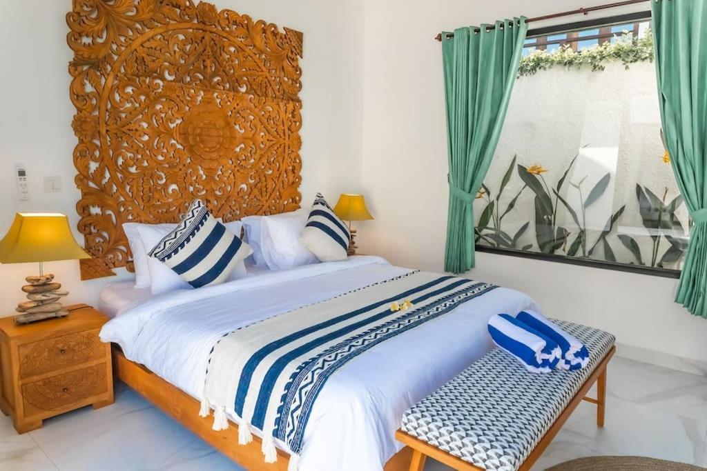 Villa Hakem Elegant And Modern 4 Bedrooms Villa Pool View Чангу Экстерьер фото
