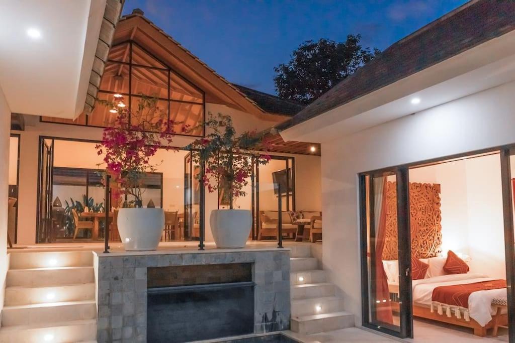 Villa Hakem Elegant And Modern 4 Bedrooms Villa Pool View Чангу Экстерьер фото